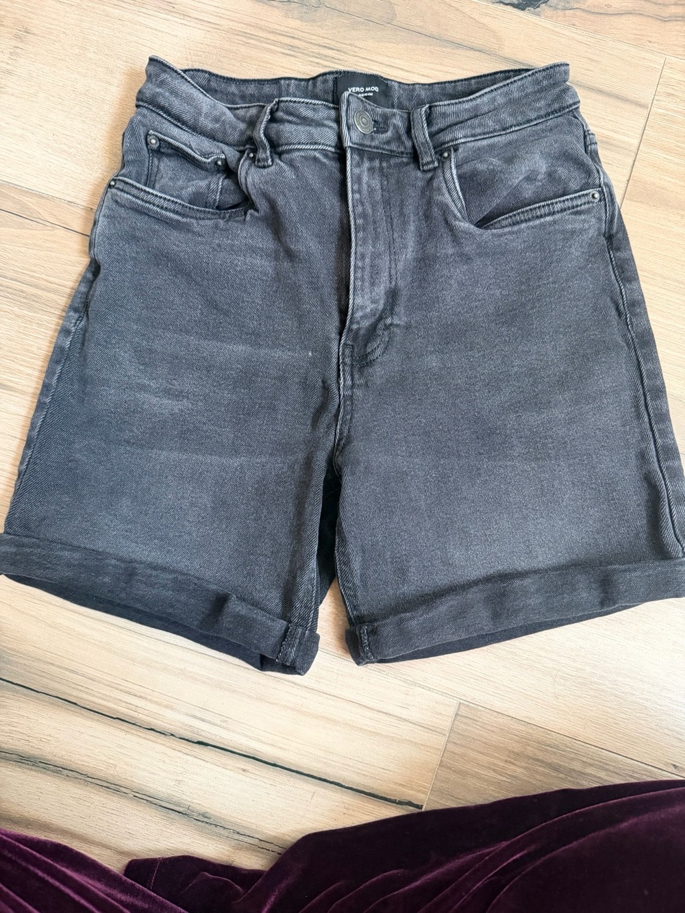 Vero Moda High Waist Black Denim Shorts